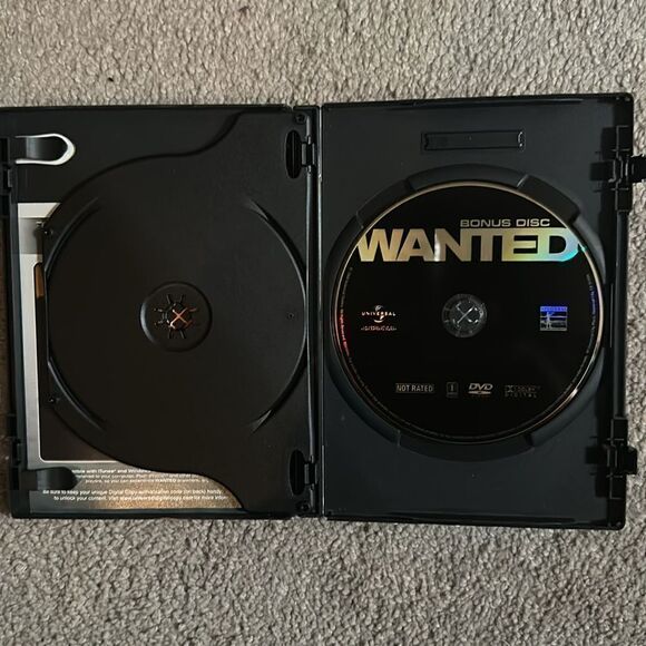 “Wanted” 2 Disc Special Edition DVD! - Picture 5 of 7